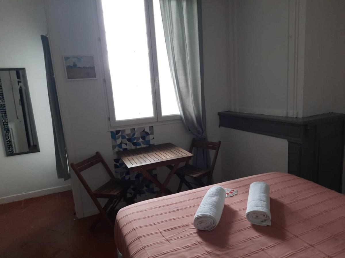 Etape Gimontoise 32 "Chambre Tout Confort" 外观 照片